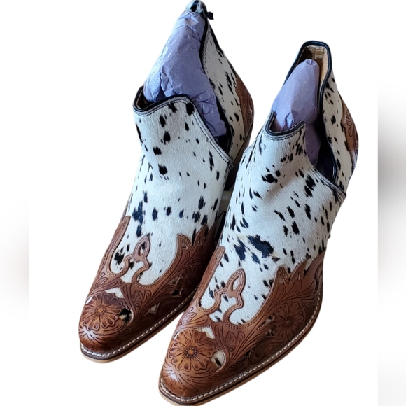 Myra Bag Boots Hairon Booties West Street Western Hand Tooled NWT - Picture 3 of 3